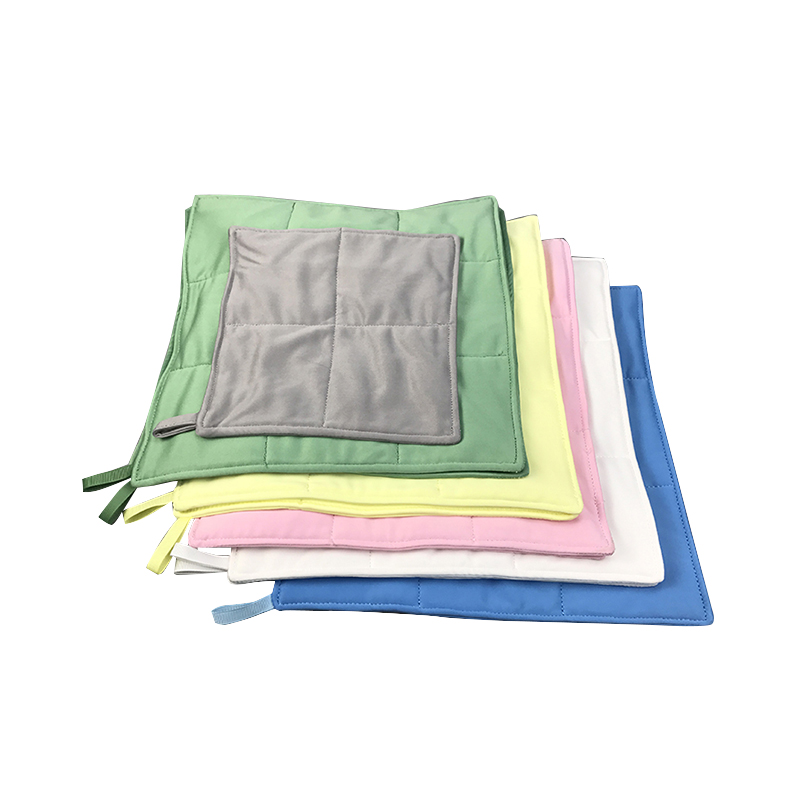 クリーンルームのぼろきれ